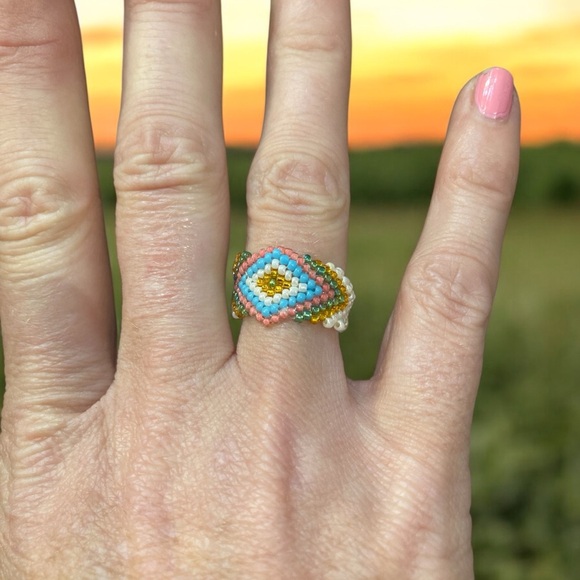 handmade Jewelry - Gorgeous hand beaded ring from bali size 6.5